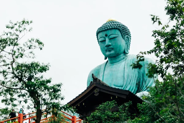 Kamakura Daibutsu 'nun Büyük Buda' sı Tayland Tapınağında - Wat Doi Prachan Mae Tha, Lampang Tayland Seyahat Simgesi.