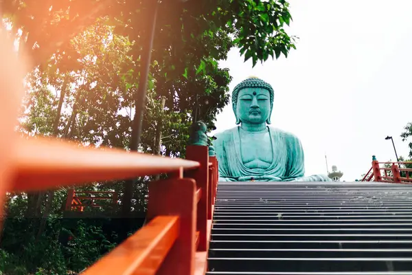 Kamakura Daibutsu 'nun Büyük Buda' sı Tayland Tapınağında - Wat Doi Prachan Mae Tha, Lampang Tayland Seyahat Simgesi.