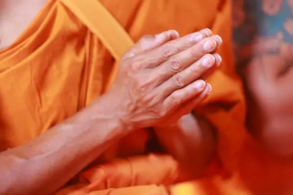 Monks are performing Buddhist rituals to pray for the souls of the deceased to go to heaven and find happiness after death. The concept of Buddhist rituals to pray for the spirits of the deceased.