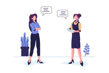 İş kadınları iş yerinde bilgisayar ve konuşma baloncukları düz stil illüstrasyon vektör tasarımı ile bir arada duruyorlar.