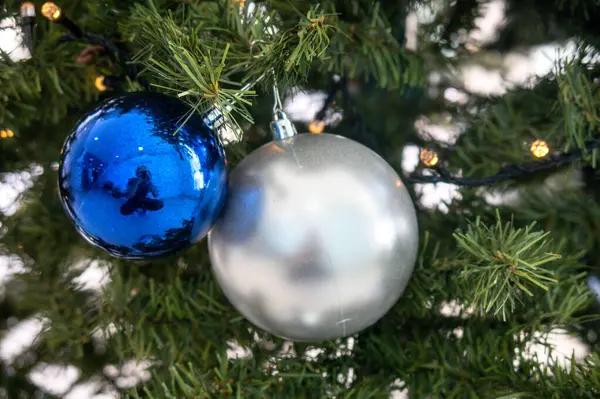 Studená Barva Vánoční Strom Pozadí — Stock fotografie