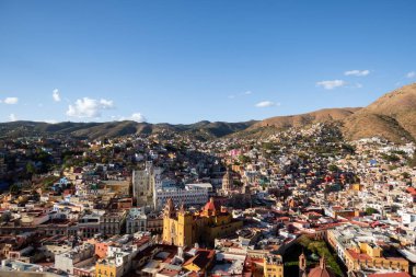 Guanajuato 'nun cazibesi, çarpıcı mimarisi ve zengin mirası olan renkli bir koloni şehri.