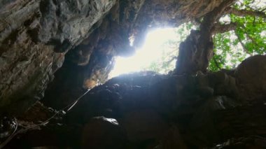 Grutas de Cacahuamilpa 'nın Meksika' nın Doğal Güzelliği 'ndeki Harikalarını keşfediyorum.