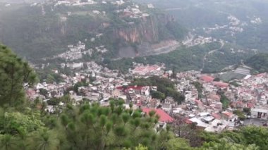 Grutas de Cacahuamilpa 'nın Meksika' nın Doğal Güzelliği 'ndeki Harikalarını keşfediyorum.