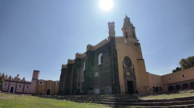 San Gabriel Arcangel Manastırı ve Cholula Puebla 'daki Kraliyet Şapeli' ni ziyaret edin.