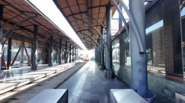 Meksika 'daki Puebla-Cholula Turizm Tren İstasyonunu ve Manzarasını Keşfediyor