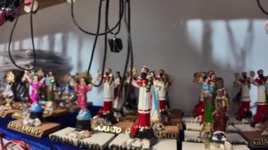 Guanajuato, Meksika 'nın zengin sanat mirasına sahip el yapımı el sanatları keşfedin.