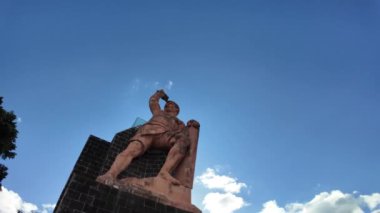 Guanajuato, Meksika 'daki El Pipila Anıtı' nı keşfedin.