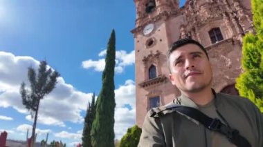 Guanajuato, Meksika 'da nefes kesici mimarisiyle San Cayetano La Valenciana' yı keşfedin.