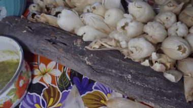 Meksika dolma ve paketleme teknikleri ile geleneksel Meksika tamale yapma süreci
