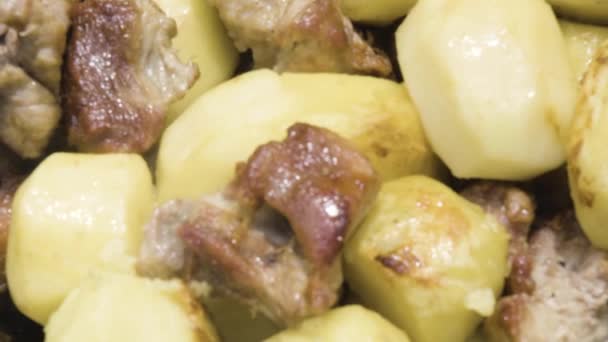 Carne Stufata Con Patate Primo Piano Carne Fritta Con Patate — Video Stock