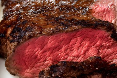 Üretici ai kullanarak lezzetli pişmiş sığır eti tasviri