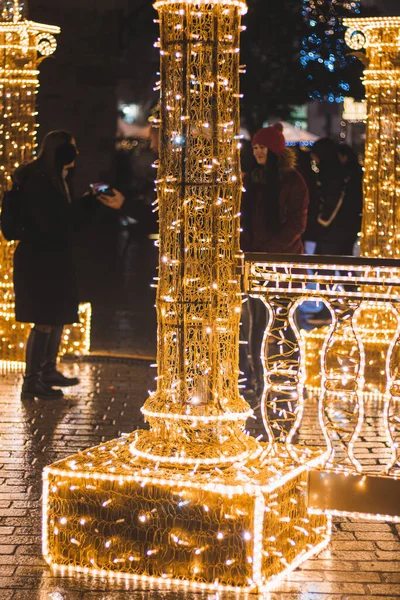 2022年 クラクフ メイン広場にあるクラクフの美しいクリスマスの装飾は Rynek Glownyと呼ばれます イタリア風の装飾 — ストック写真