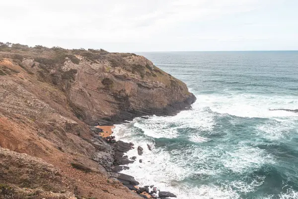 Португальське Західне Узбережжя Скелястих Скель Піщаних Пляжів Регіоні Одеміра Подорожуючи — стокове фото