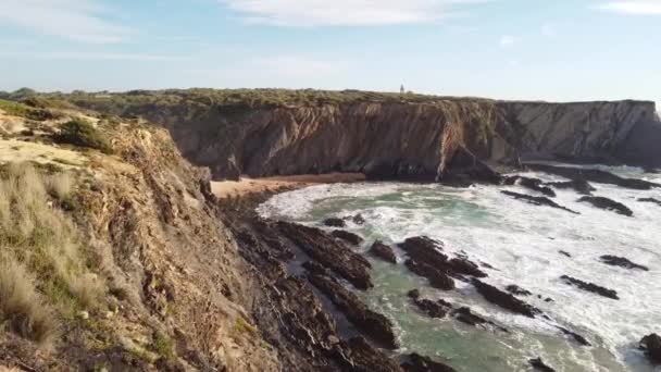 Δυτική Ακτή Της Πορτογαλίας Αμμώδεις Παραλίες Και Καθαρό Ατλαντικό Ωκεανό — Αρχείο Βίντεο