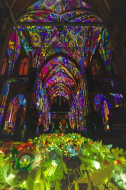 13.11.2023 - Hollanda, Eindhoven 'a karşı Glow festivali. Şehrin sokaklarında hafif sanat festivali. Benzersiz sanat eserleriyle harika bir ışık gösterisi..