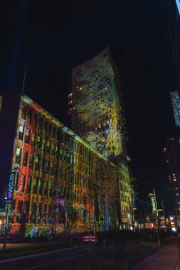 13.11.2023 - Hollanda, Eindhoven 'a karşı Glow festivali. Şehrin sokaklarında hafif sanat festivali. Benzersiz sanat eserleriyle harika bir ışık gösterisi..