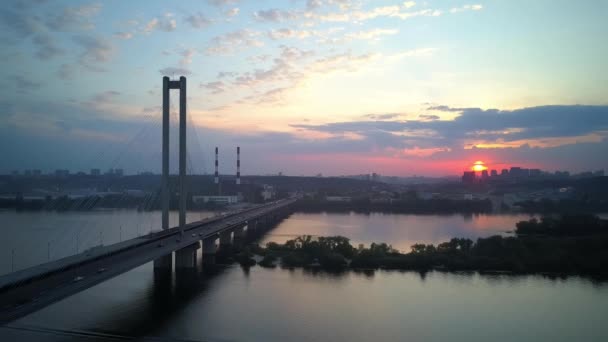 Аэрофотосъемка Южного Моста Киев Украина Река Днепр Мост Пересекает Реку — стоковое видео