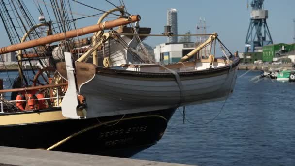 Boat Festival Denmark Aarhus Scandinavia Modern Sailing Yacht Entering Old — Stock Video