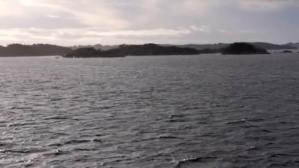 Rejs Promem Norweskim Morzu Fiordy Norwegia Niesamowity Summer Scenic View — Wideo stockowe