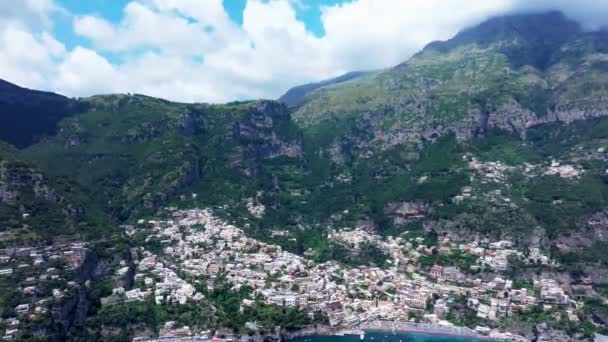 Positano Turisztikai Célpont Amalfi Parton Olaszország Légi Kilátás Színes Házak — Stock videók