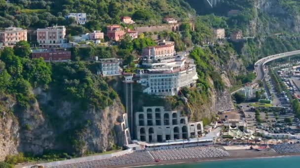 Kilátás Kikötőre Salerno Olaszország Trieszt Tengerpartja Salerno Egy Nagy Fákkal — Stock videók
