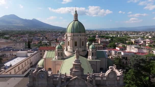 Προς Ευλογημένη Παναγία Της Ιεράς Ροζάριο Ιερό Εκκλησία Στην Πλατεία — Αρχείο Βίντεο