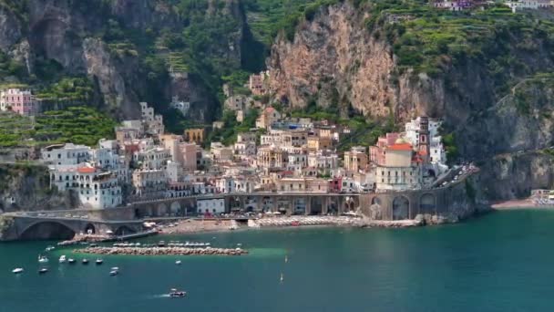 Letecký Pohled Atrani Slavné Pobřežní Vesnice Nachází Pobřeží Amalfi Itálie — Stock video
