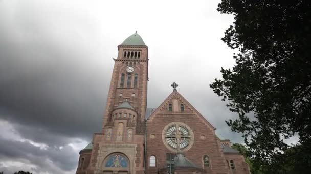 Widok Kościół Wazy Göteborgu Szwecja Wieża Kościoła Wazy Zachmurzonym Błękitnym — Wideo stockowe