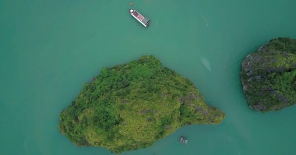 Vietname Destino Viagem Turismo Turístico Explorando Bela Paisagem Halong Bay — Vídeo de Stock