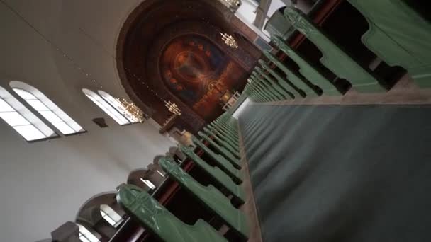ヨーテボリ スウェーデン 2018年4月21日 スウェーデンのヨーテボリのヴァサ教会 スウェーデン ヨーテボリ ネオロマネスク様式 スカンジナビア ヨーロッパ パイプオルガン付き教会のヴァサ教会の内部 — ストック動画