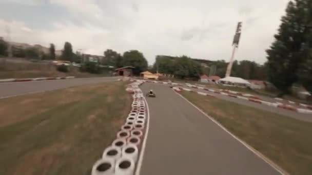 Kyjev Goloseevo Ukrajina 2021 Fpv Závodní Dráha Racek Motokáry Silnici — Stock video