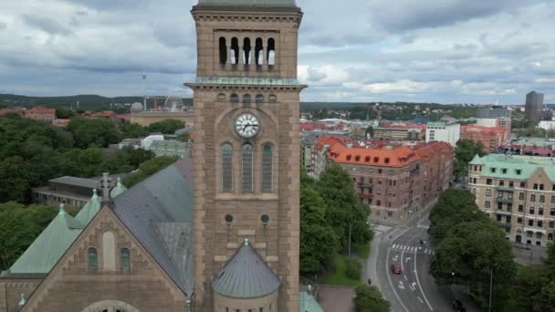 Kilátás Vasa Templom Göteborg Svédország Vidámpark Liseberg Göteborg Torony Egy — Stock videók