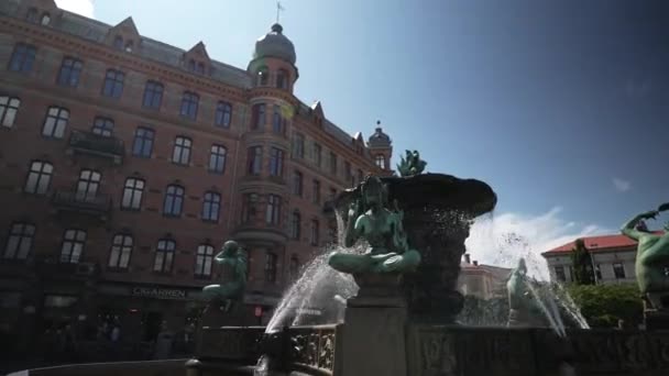 Gothenburg Suécia Agosto 2018 Pessoas Visitam Praça Jarntorget Distrito Haga — Vídeo de Stock