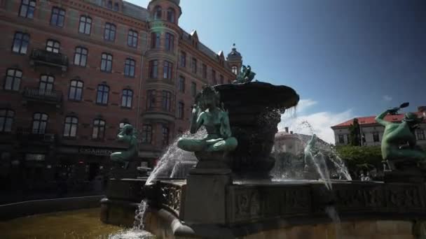 Gothenburg Schweden August 2018 Menschen Besuchen Den Jarntorget Platz Stadtteil — Stockvideo