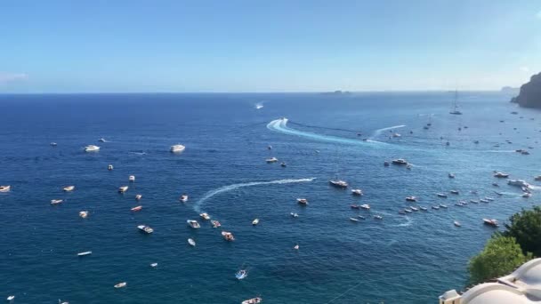 Flygfoto Segelbåt Och Båtar Medelhavet Havet Många Båtar Fartyg Rör — Stockvideo
