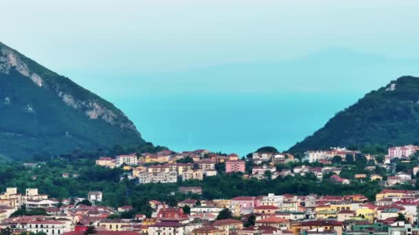 Πανοραμική Θέα Του Salerno Ιταλία Amalfitana Είναι Ένα Ιταλικό Παραλιακό — Αρχείο Βίντεο