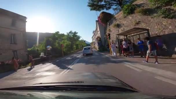 Неаполь Италия Августа 2023 Года Вождение Автомобиля Амальфийском Побережье Дороги — стоковое видео