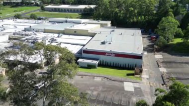 Sara Lee fabrikası gönüllü yönetime geçtikten sonra satıldı. Lisarow, Avustralya - 15-03-2024. Yüksek Kalite Drone Görüntüsü
