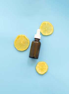 facial serum with vitamin C, package