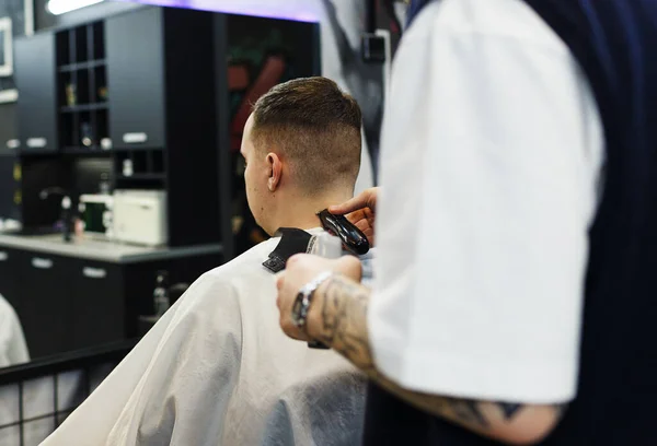 Men Haircut Hairdressing Scissors Men Hair Salon — Stock Photo, Image