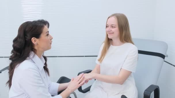 Gynécologue Dit Patiente Les Bonnes Nouvelles Grossesse Venir Ils Réjouissent — Video