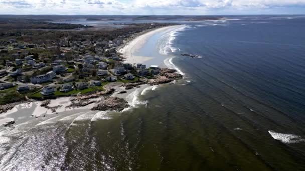 Pemandangan Udara Rumah Rumah Pantai Laut — Stok Video