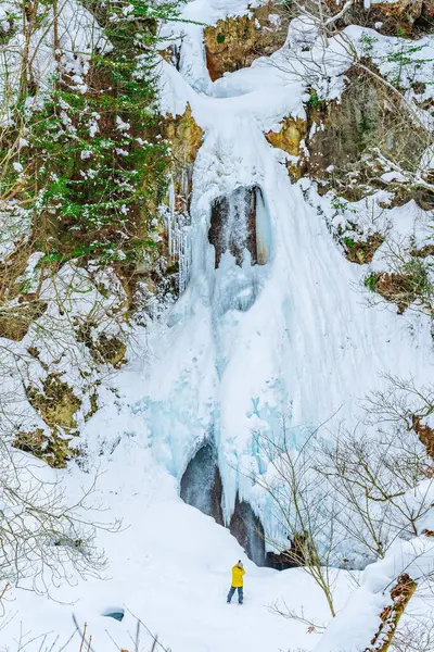 Iwate Nanataki Frozen Falls Hachimantai — стокове фото