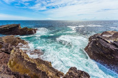 Jogashima Japonya 'da yaz plajında