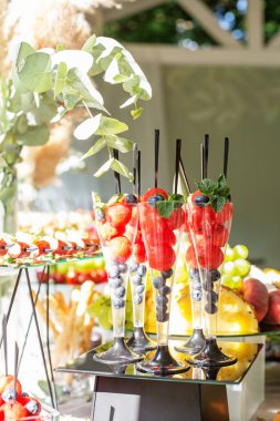 delicious summer cocktail buffet