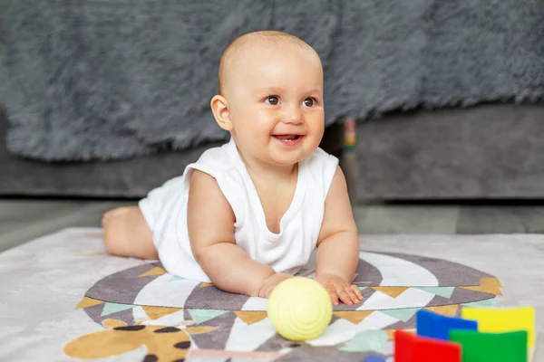 Baby Creep Floor Nursery Grabbing Colorful Ball Colorful Toys Baby — Stock Photo, Image