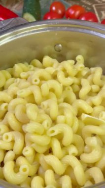 Makarna, tereyağı, haşlama, mutfak, soba, yemek, yemek, kaynar su, su, tava, un, kullanışlı bahar, protein, vitaminler, sağlık