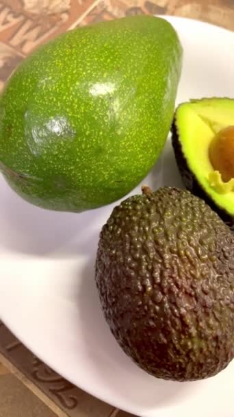 Aguacate Pozo Verduras Verde Marrón Vitaminas Comer Cocina Cocinero Delicioso — Vídeo de stock