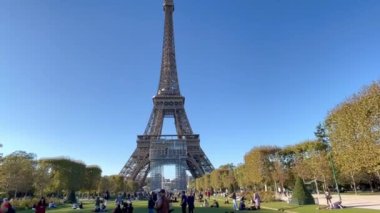 Fransa, Paris, manzara, Eyfel Kulesi, yükseklik, yüksek, sonbahar, bahar, doğa, Fransızca, sokak, aşk, romantizm, ışıklar, nehir, panorama, şehir, metropol, Avrupa, seyahat, macera, gezi, hafta sonu, yürüyüş, dinlenme, tatil